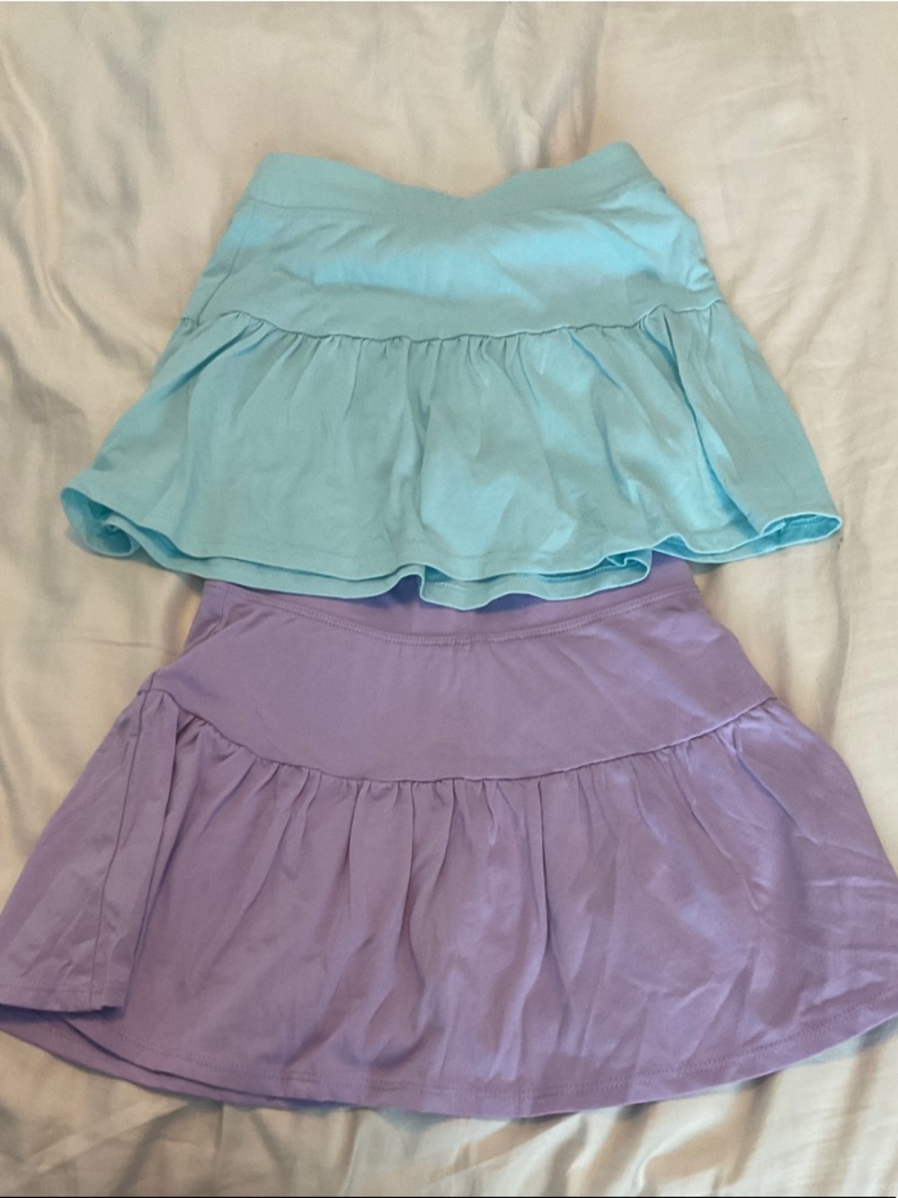 The Children's Place Light Blue and Lavender Ruffle Skorts Medium